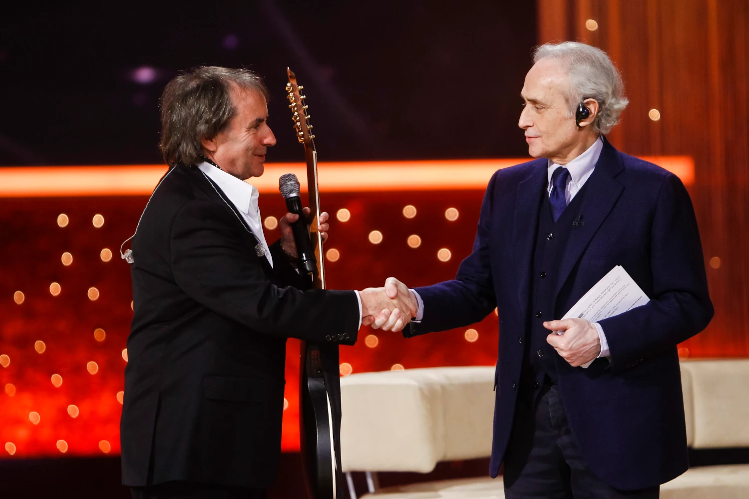 Chris de Burgh und José Carreras bei der 18. José Carreras Gala in Leipzig. (c) API/Jessica Kassner